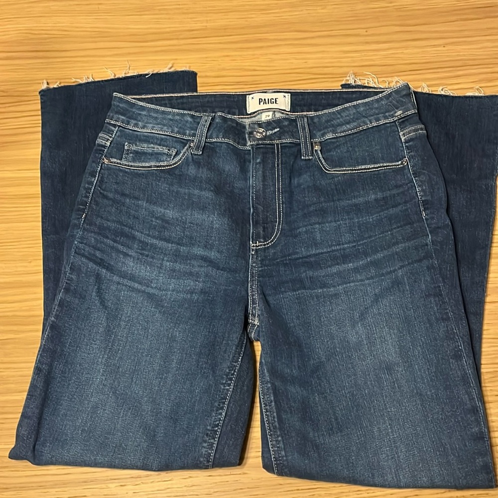 Paige Women’ Jeans. Colette Crop Flare. 29.